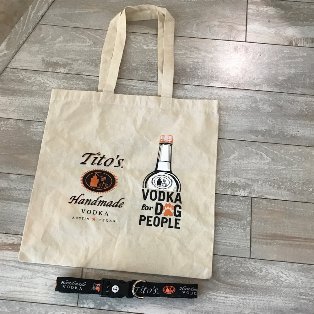 Tito’s dog collar with bag